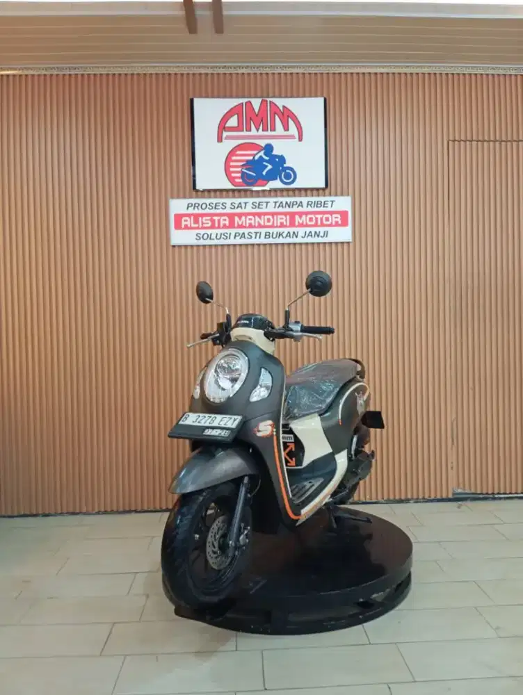 SCOOPY FASHION 2023, KREDIT DP 500K