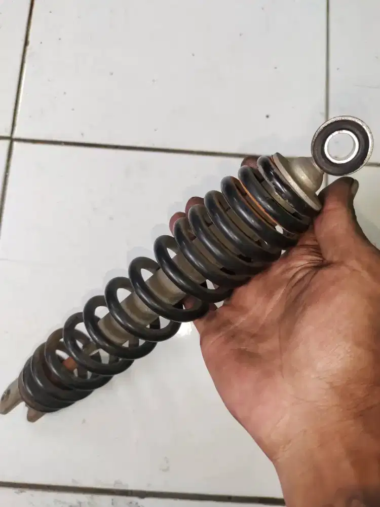 Shock Yamaha Mio GT copotan