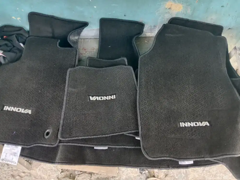 Jual karpet bludru satu set inivo rebon dan velos ori