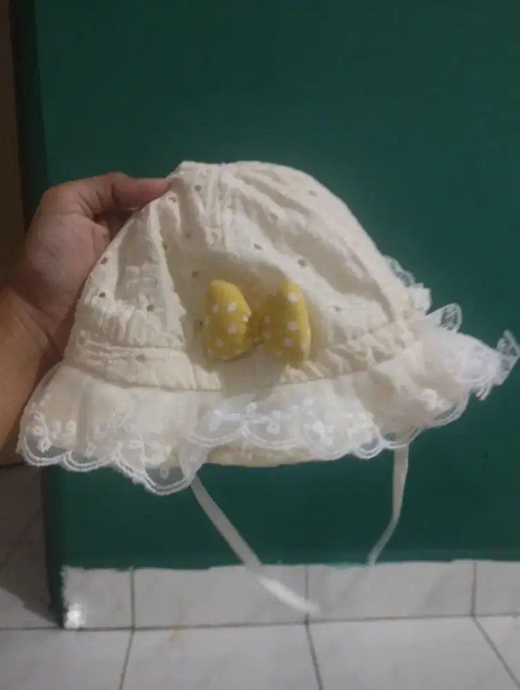 Topi taman anak perempuan 1 thn