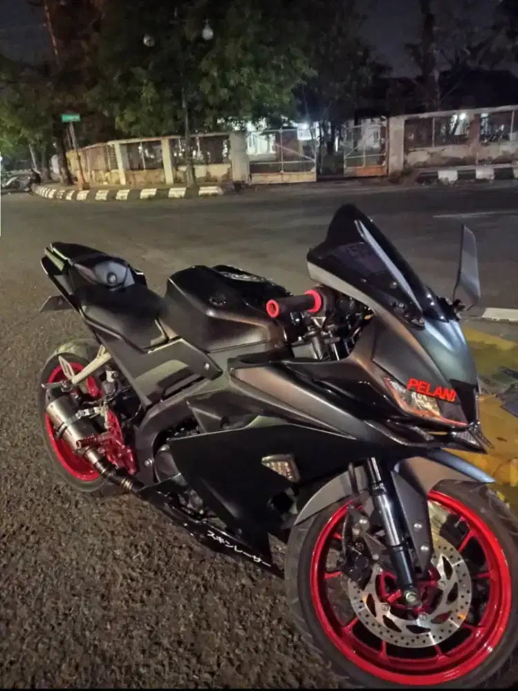 Jual saja R15 V3 thn 2017