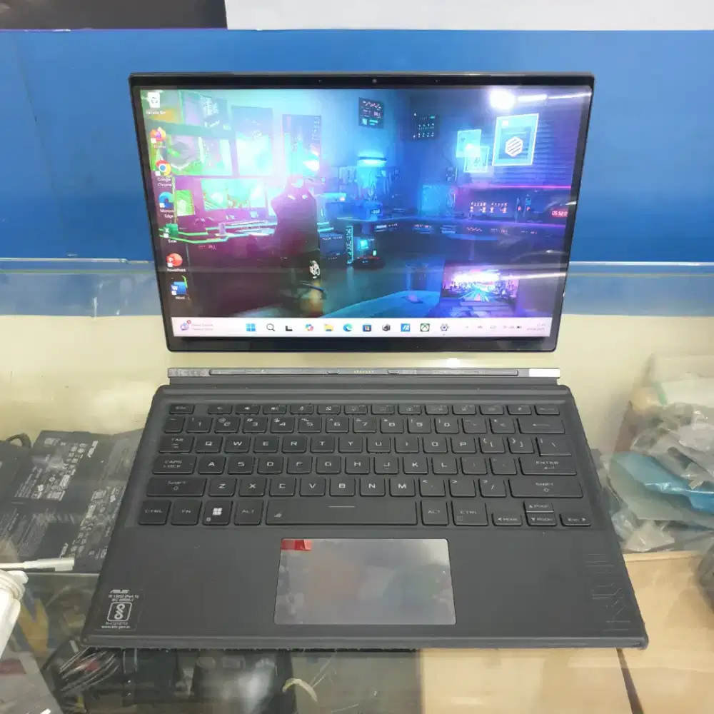 Asus ROG Flow Z13 GZ301ZC i7-12700H Ram-16GB SSD-512GB 13inchi Touch