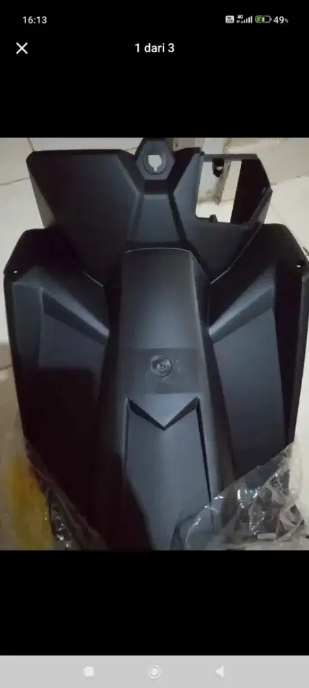 Legsil bawah beat deluxe, yang ada charger