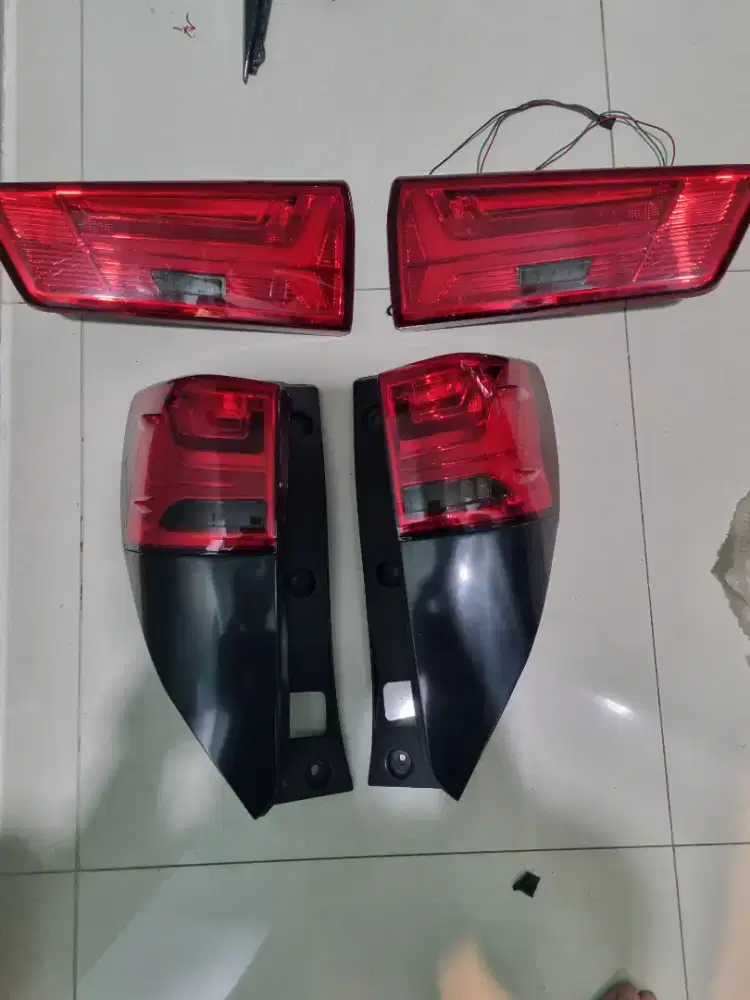 Lampu belakang reborn