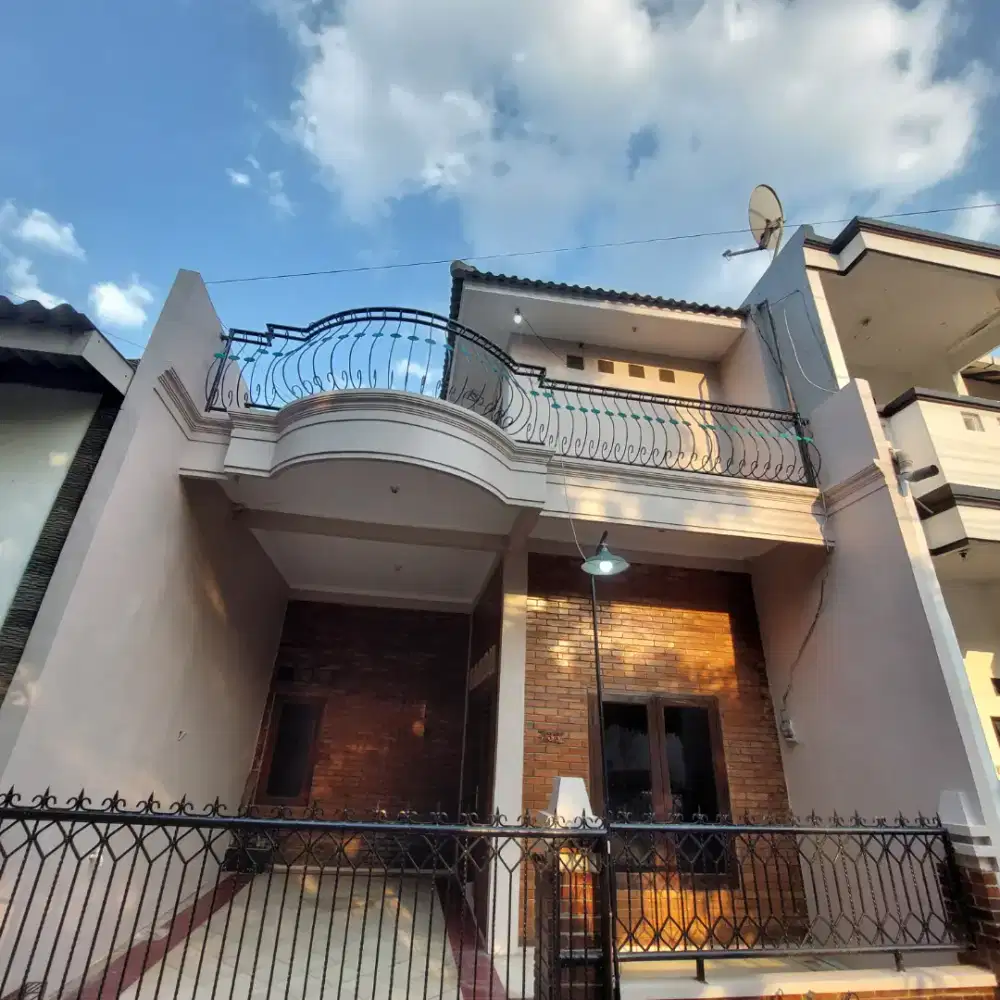 Rumah Dikontrakan/Disewakan tahunan Banyumanik