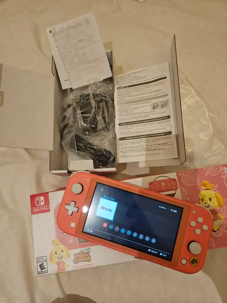 Nintendo switch lite baru seminggu