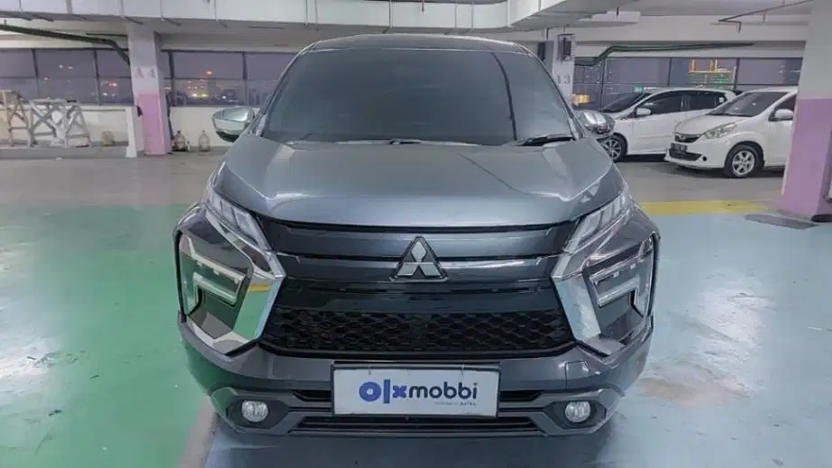 TDP 13JT Mitsubishi Xpander 1.5 Ultimate Bensin-AT 2022 Hitam