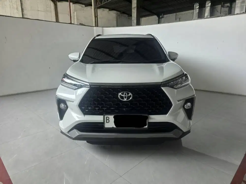 Toyota Avanza Veloz Q 1.5 AT ( Matic ) 2023 Putih Low km 17rban Mulus