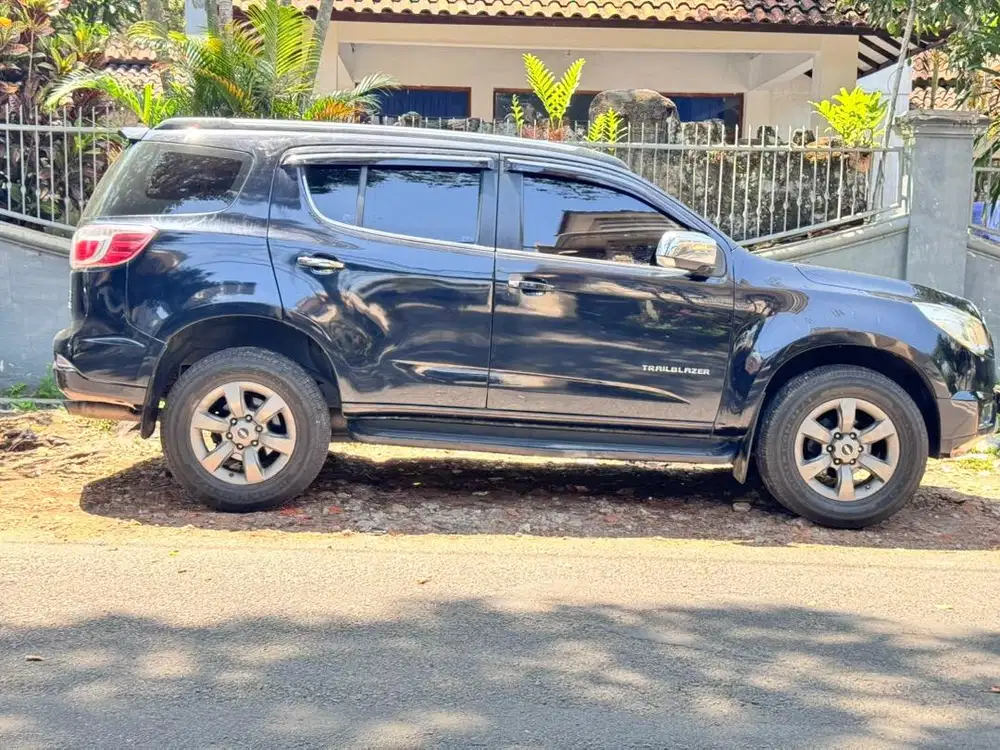 TRAILBLAZER 2.8 4x4 SUPER