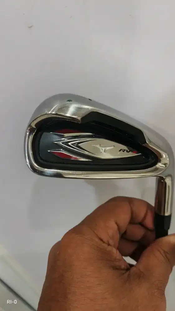 Dijual Iron 7 Mizuno RV-8 Graphite Shaft