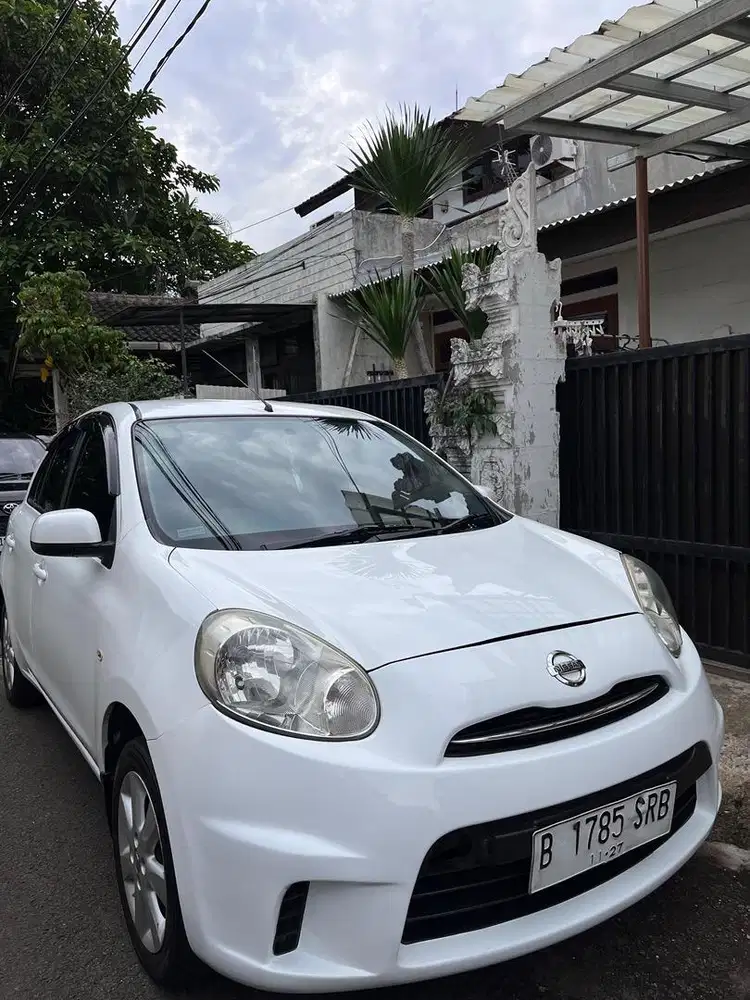 Jual Cepat Nissan March 2012 Matic