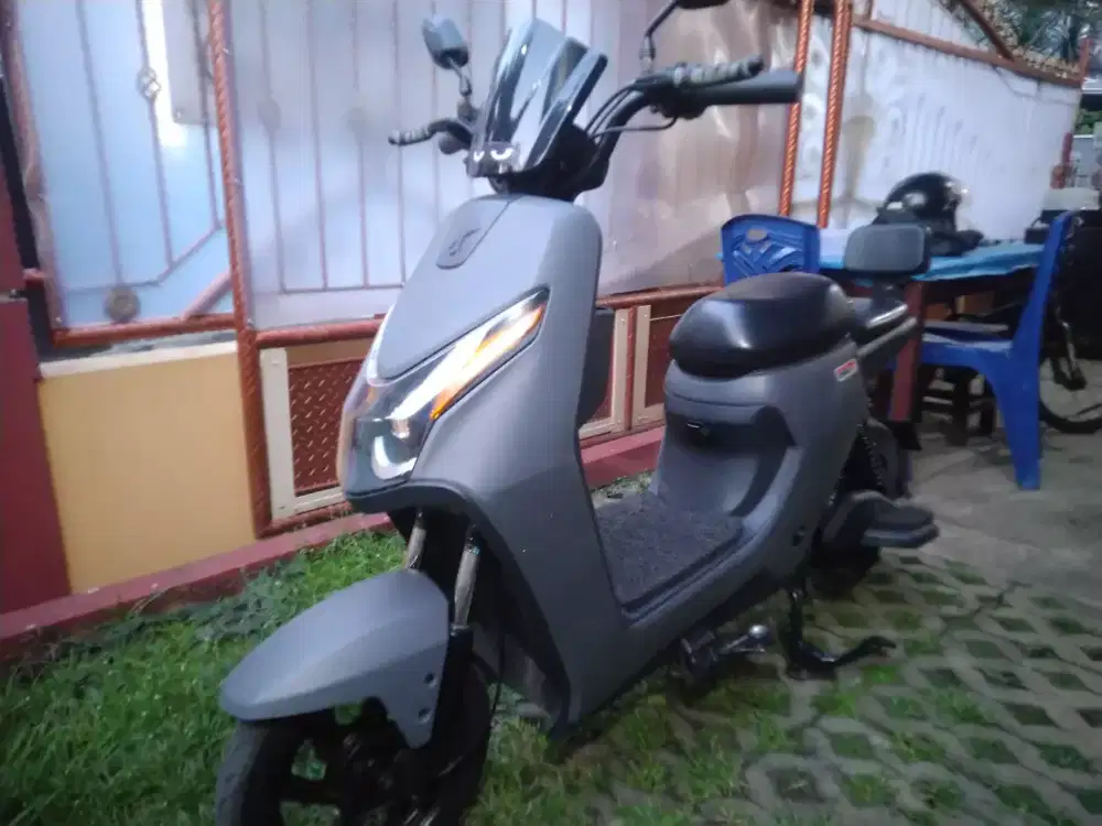 Sepeda listrik uwinfly D60