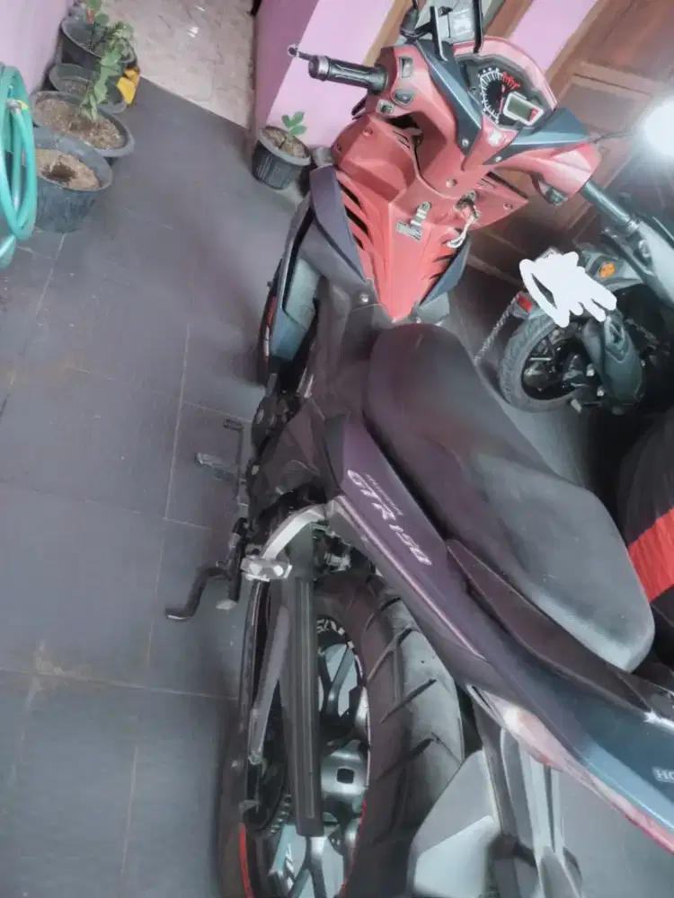 DI jual Supra GTR 150 R