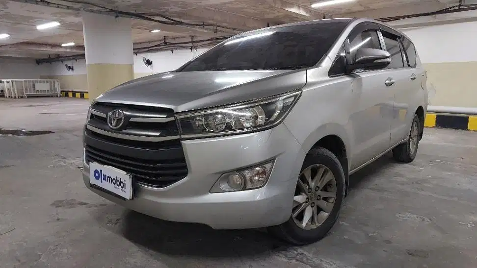 DP Rendah  14JT Toyota Kijang Innova 2.4 G Solar-AT 2017 Silver