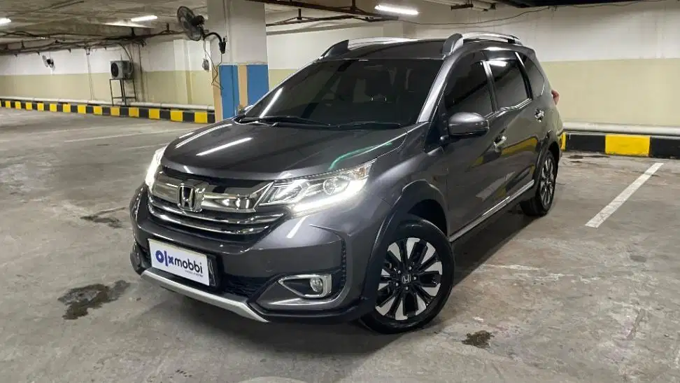 Pajak Panjang TDP 10JT Honda BRV 1.5 E Bensin-MT 2020 Abu