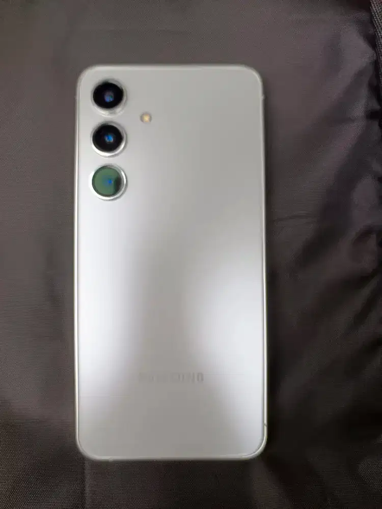 Samsung S24 basic 8/256