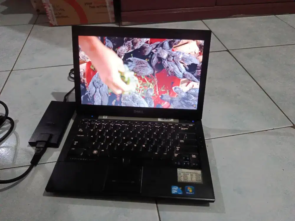 Laptop Dell Latitude E4310 i5 win 10
