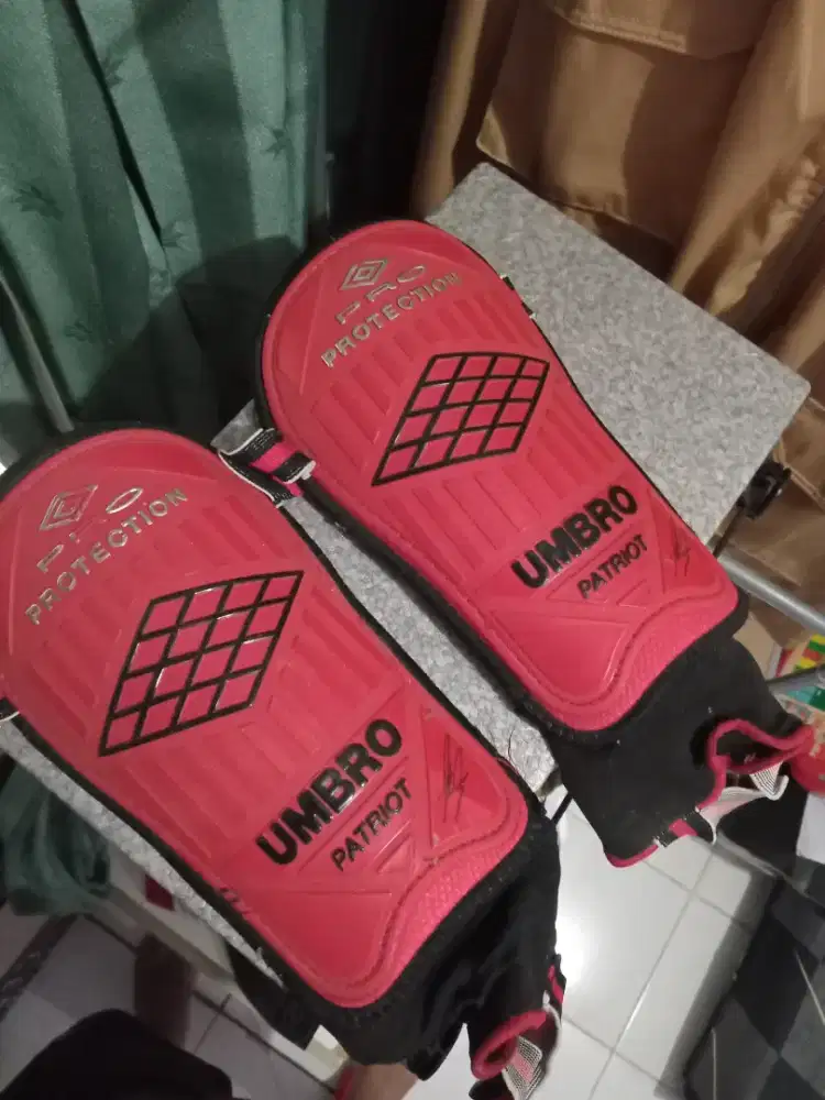 Decker buat main bola