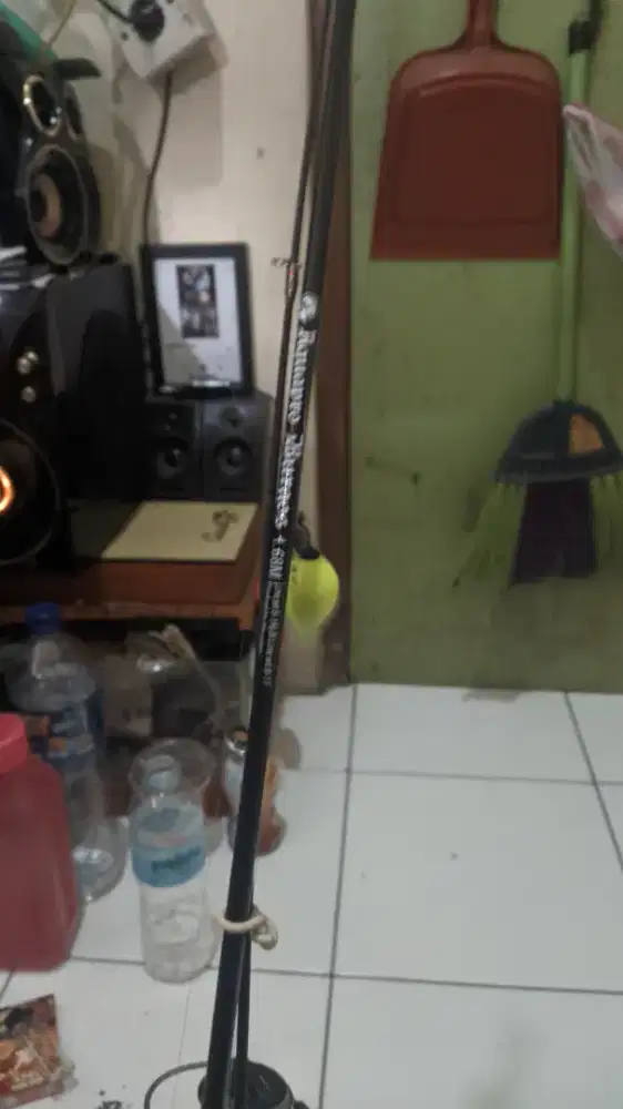 Joran baru dipakai jual aja plus riilnya