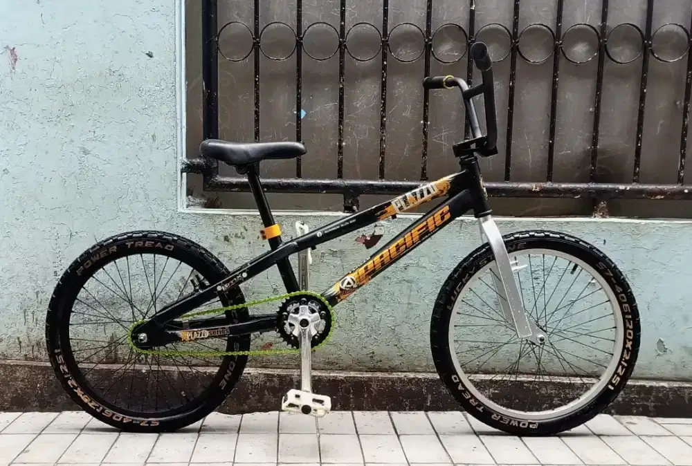 Sepeda BMX Pacific Plazzo 20 inc Aloy, Harga Pas.. Cipinang