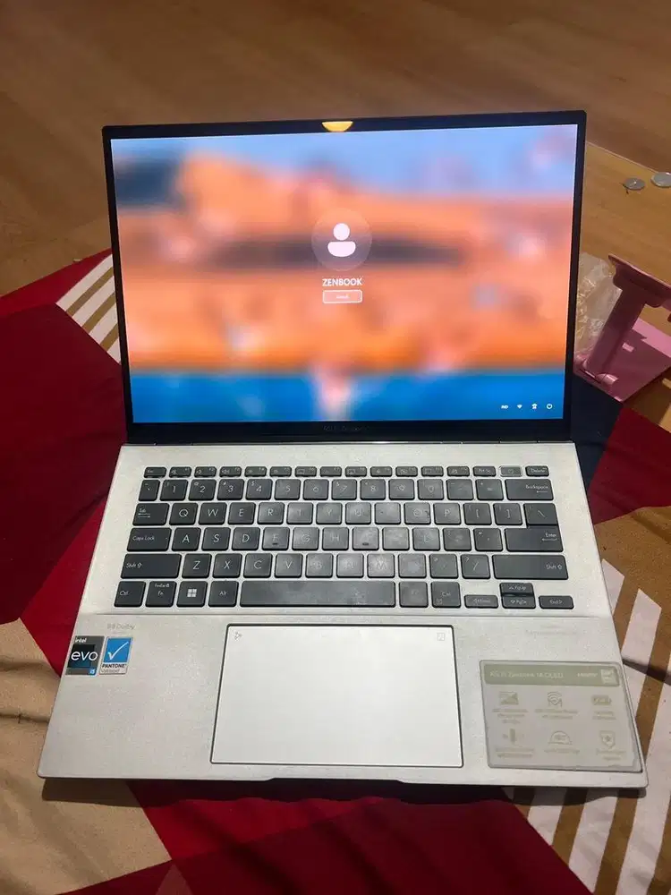 Asus zenbook 14 oled i5 12th 16gb ssd 512