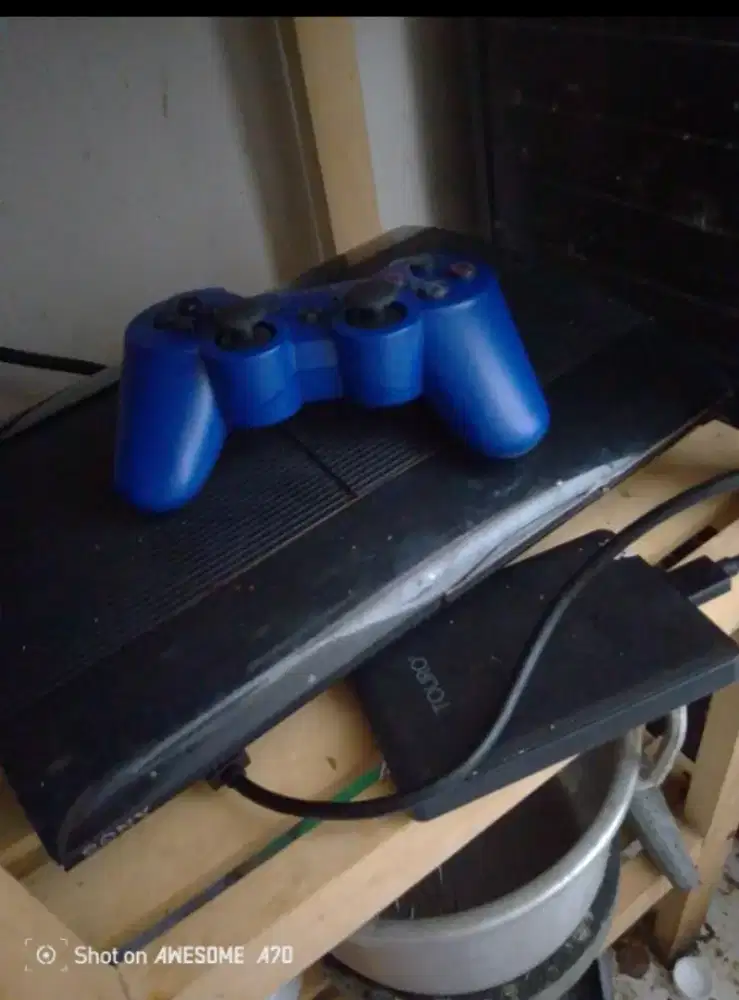 Ps3 super slim 1 TB dan 1 stik