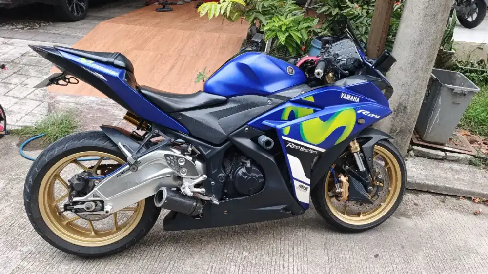Yamaha R25 modif