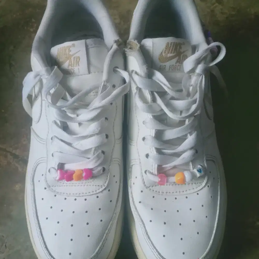 Sepatu merk Nike ori import