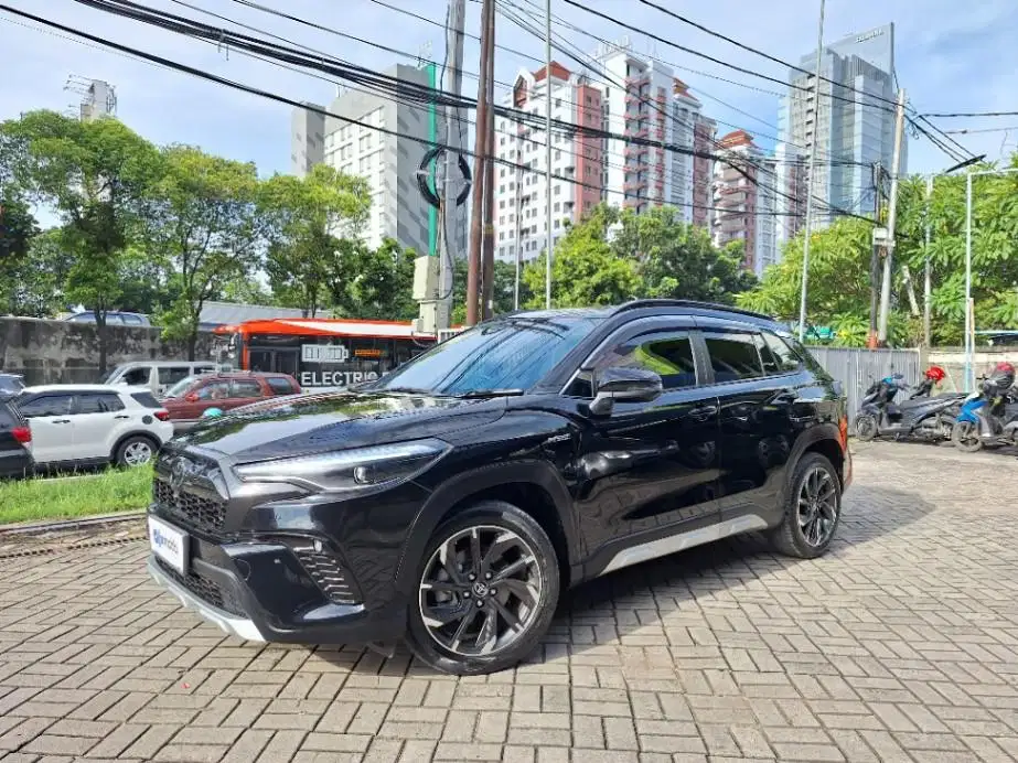 DP 5% Toyota Corolla 1.8 Cross Hybrid GR Bensin-AT 2023 EZP