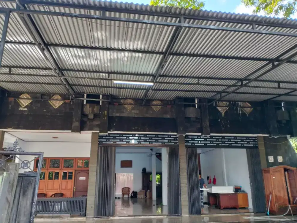 Disewakan Kios Strategis di Jalan Nangka Selatan