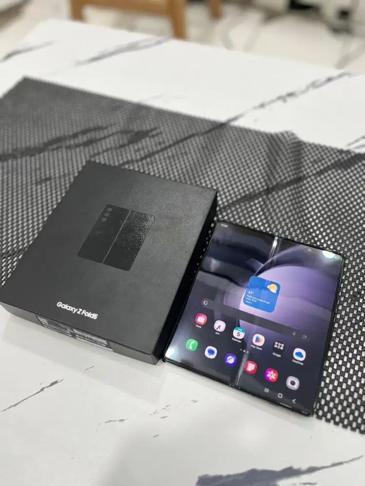 Samsung Zfold 5