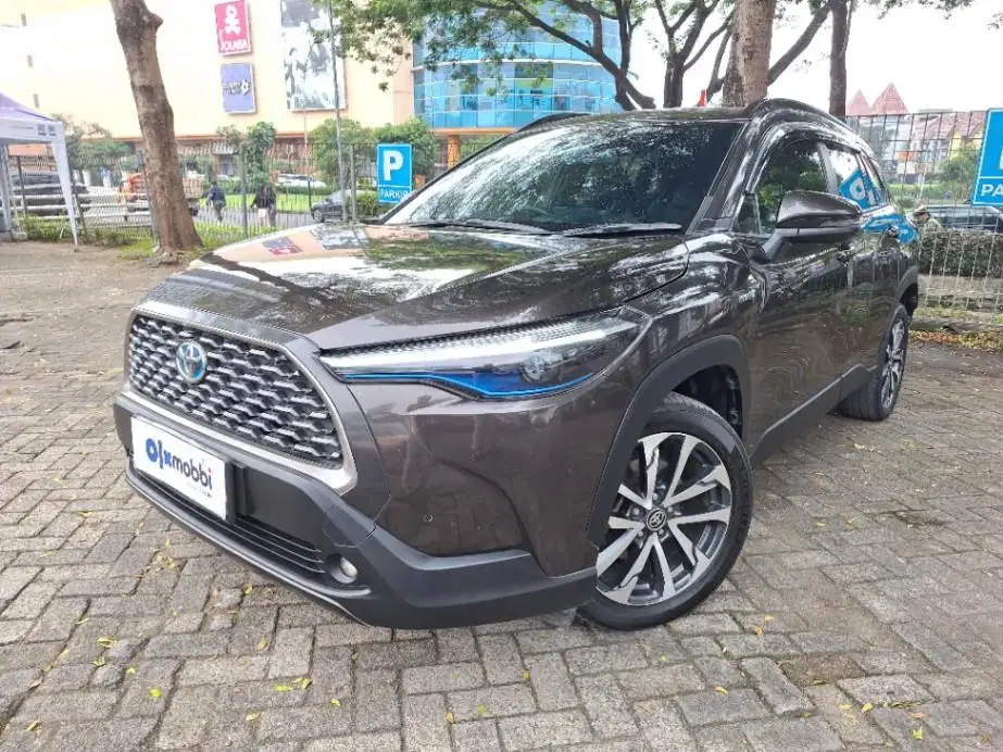 DP 5% Toyota Corolla 1.8 Cross Hybrid Bensin-AT 2021 EZE