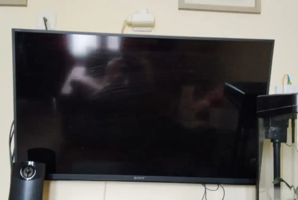 TV SONY 40 INCH INTERNET DAN YOUTUBE