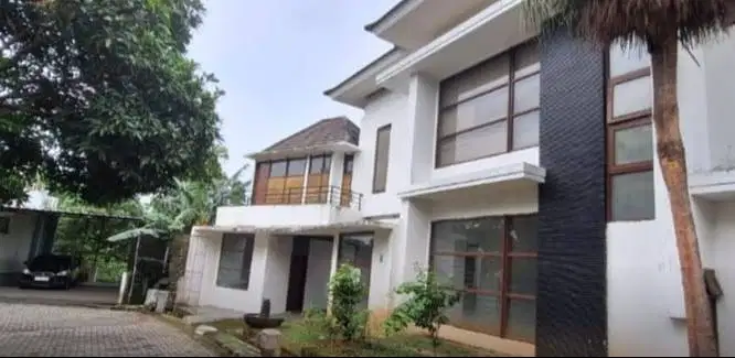 Rumah Mewah 2 Lantai Dijual via Lelang – Cirendeu, Ciputat, Tangsel