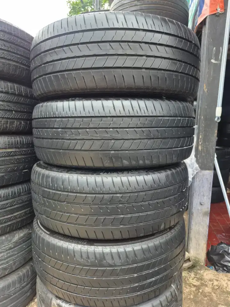 Ban copotan mercy Bridgestoen turanza T005 RFT 245/45 R20 85%..4pcs
