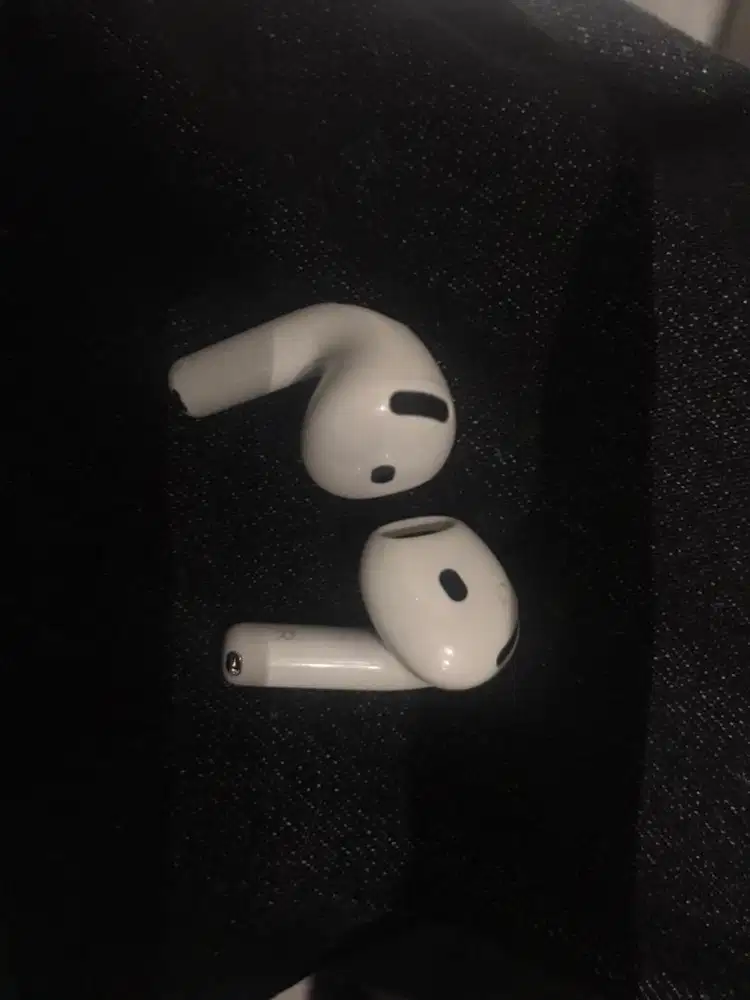 earpiece airpods 4 (ANC) type Apple A3055