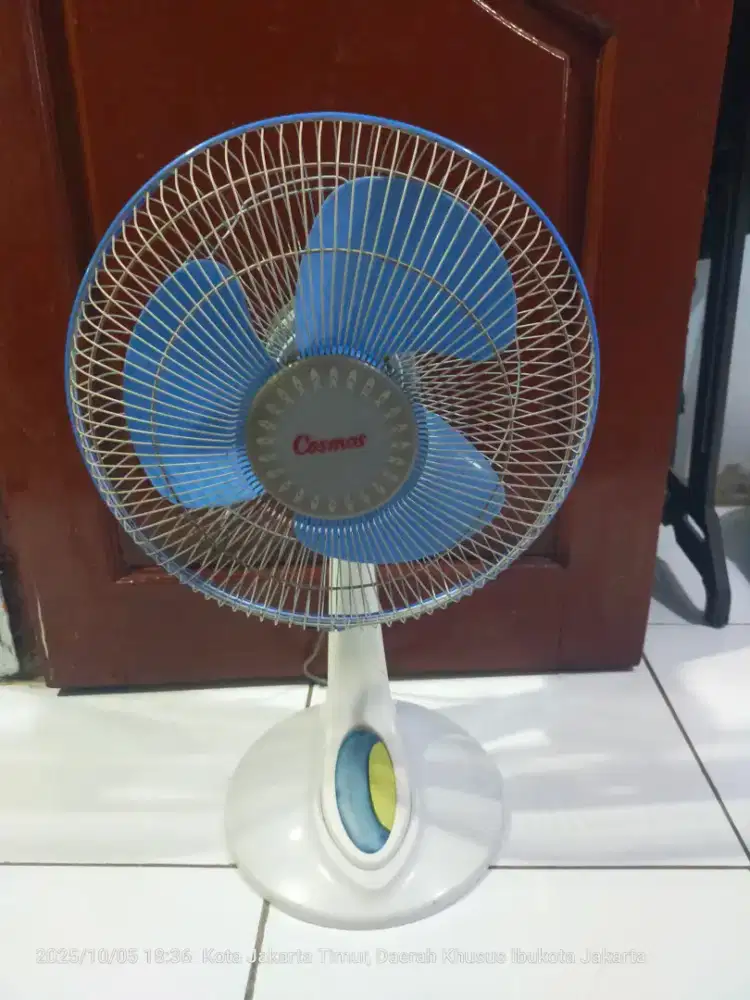 Kipas Angin Cosmos 14