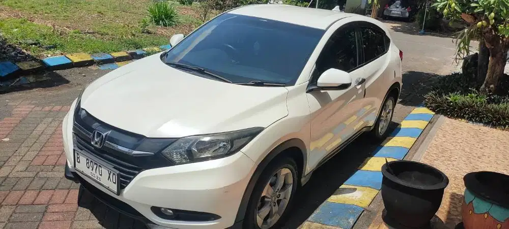 BISMILLAH JUAL SANTAI : Honda HR-V 1.5 E CVT 2018 Putih