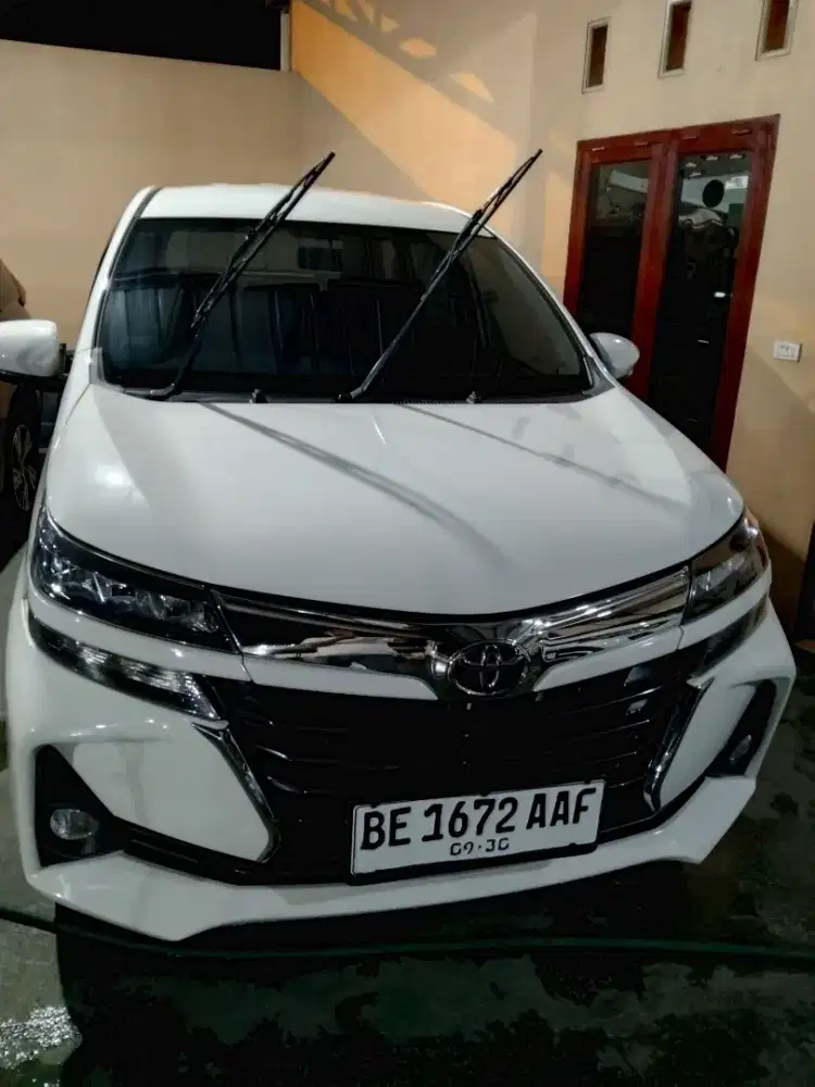 Toyota avanza g 1.3 at