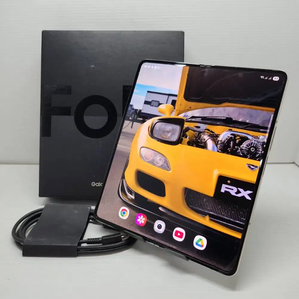 LIKE NEW 99.99% MULUS NO MINUS SAMSUNG GALAXY Z FOLD 4 5G 12/256 BEIGE