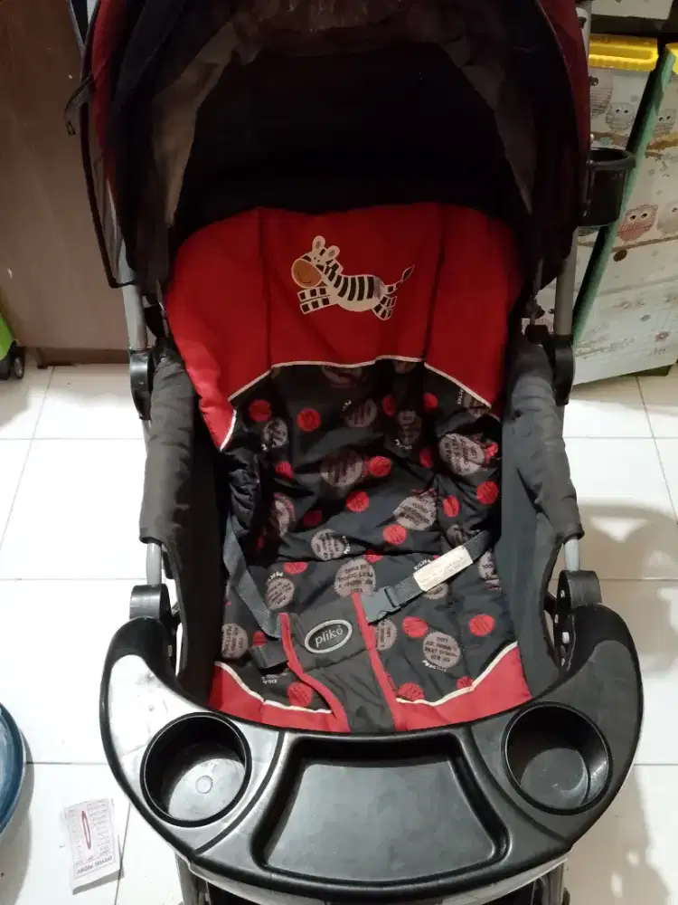 Stroller anak pliko bekas