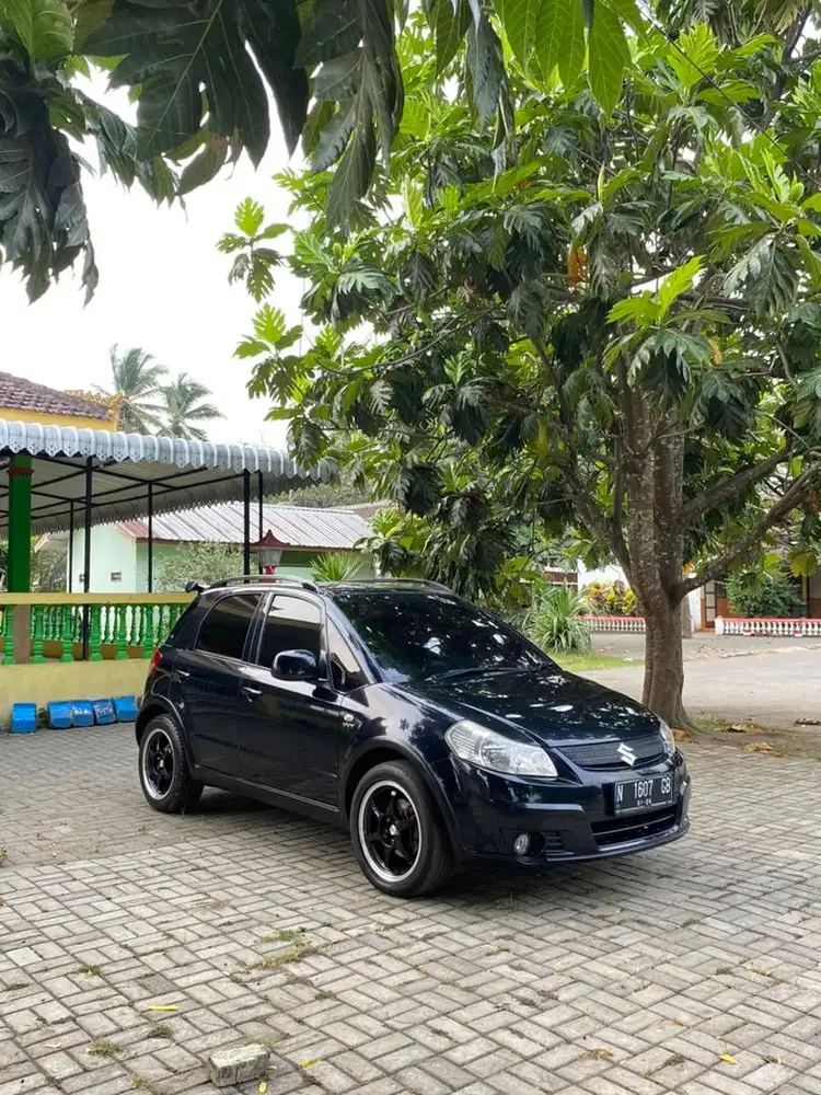 SUZUKI X-over sx4 manual 2008