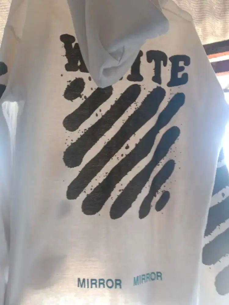 Hoodie putih uk L