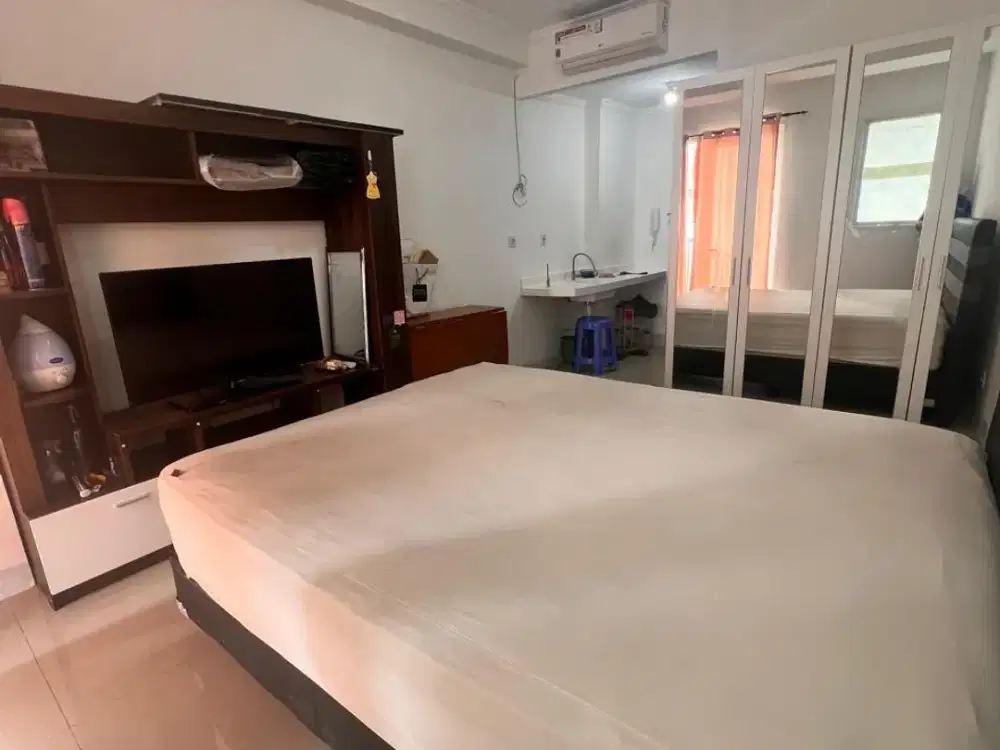 Disewa murah Studio di Apartment Signature Park Grande Fullfurnished