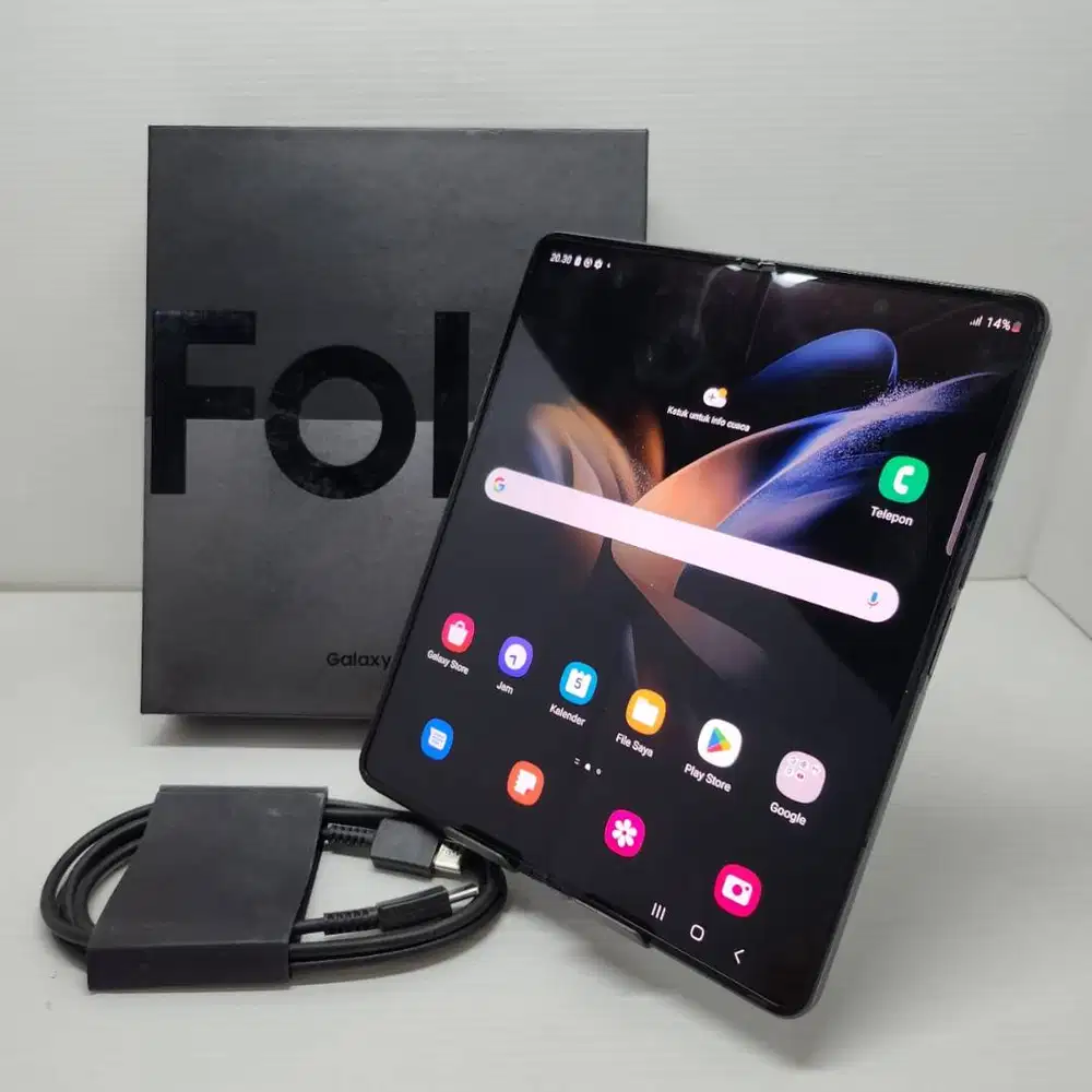 LIKE NEW 99% MULUS NO MINUS SAMSUNG GALAXY Z FOLD 4 5G 12/256 BLACK