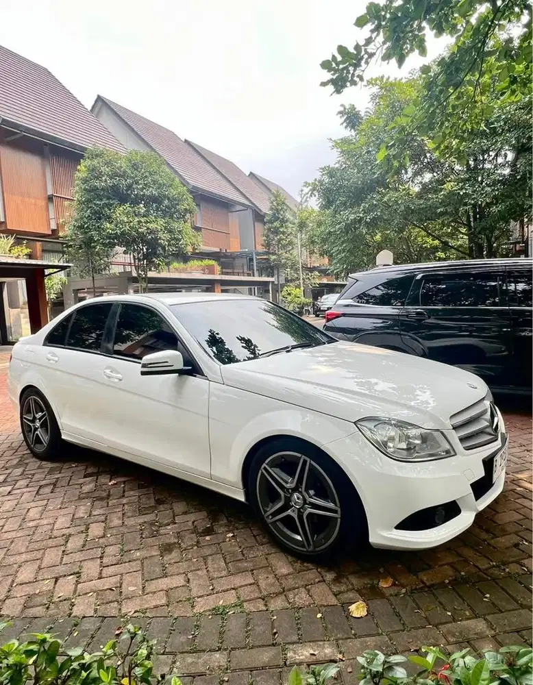 Mercedes Benz C200 cgi at Facelift Turbo