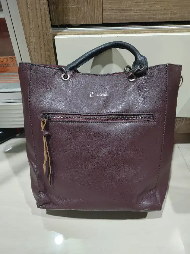 Tas elsaveroni preloved