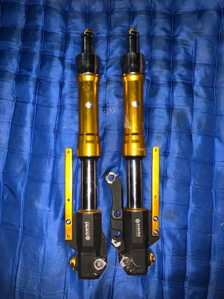 Shock depan NMAX SCARLET RACING Upside down
