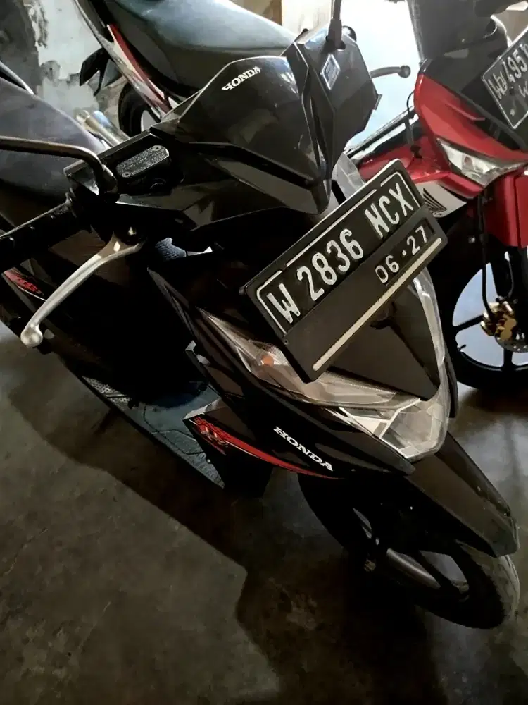 HONDA BEAT HITAM SIAP GASS! KM 40 Ribuan, Surat Lengkap