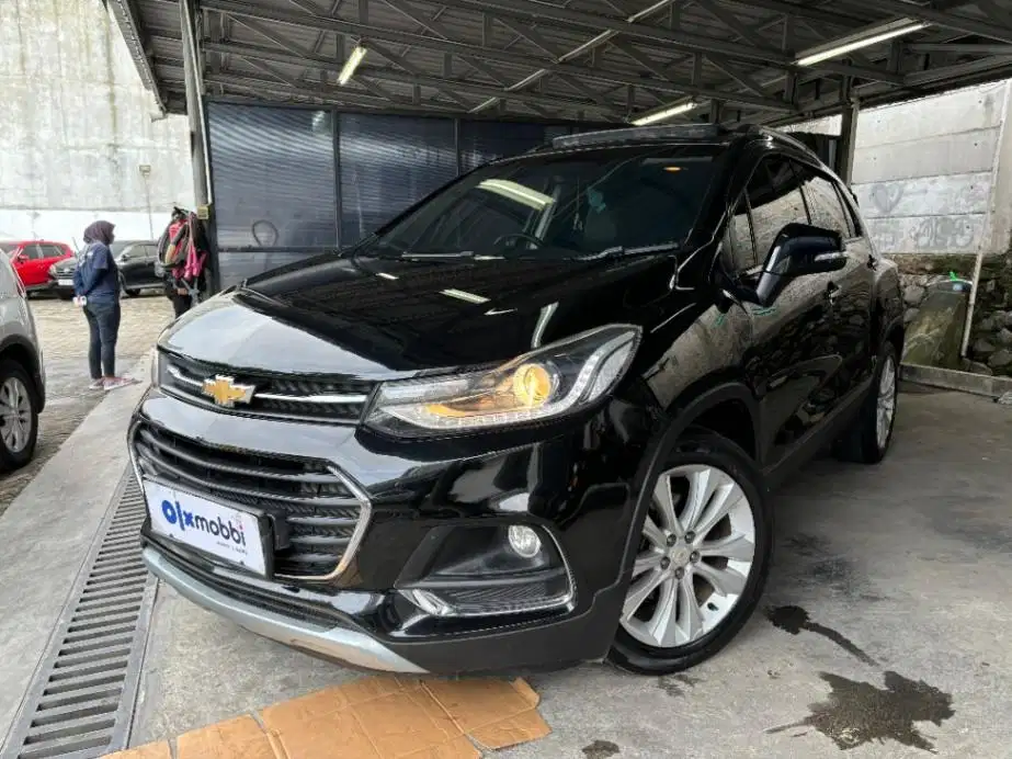 DP 5% Chevrolet Trax 1.4 Premier Bensin-AT 2018 SMC